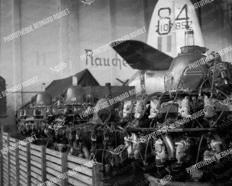 F222 Mécanicien sur un Marauder français, CRRT 85 Compagnie de Ravitaillement et de Réparation Technique 85, GB 2/52 “Franche-Comté”.
