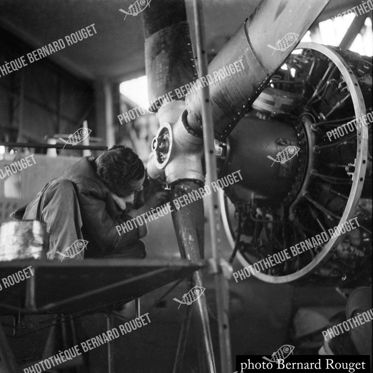 F226 Mécanicien sur un Marauder français, CRRT 85 Compagnie de Ravitaillement et de Réparation Technique 85