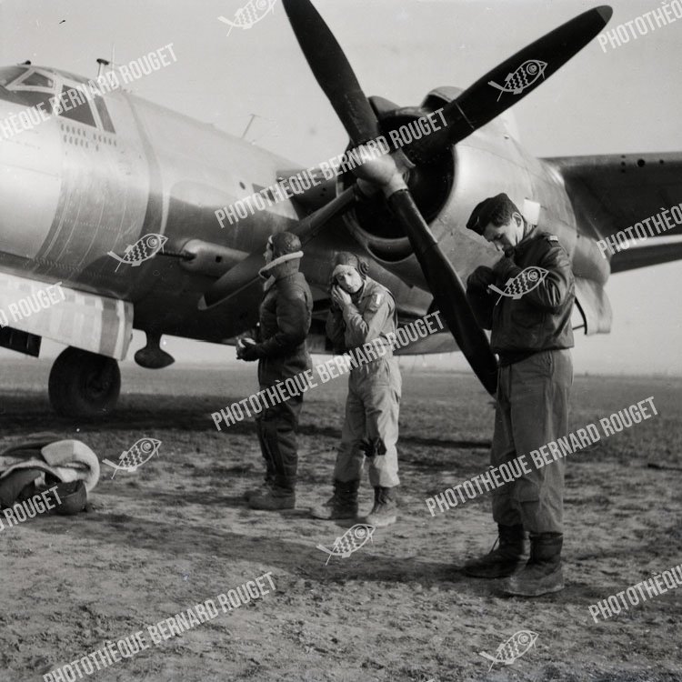 F305 Marauders français, Bron, 1944