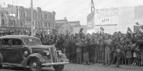 La colonie juive de Casablanca acclame les Américains, novembre 1942.