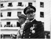 L'amiral Darlan et le génétal Noguès à Casablanca Octobre 1942.