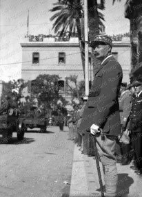 Le Général Giraud à Tunis, arrivée des alliés en mai 1943.