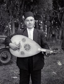 Casablanca, guitariste, circa 1950.