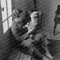 Marcel Cerdan et son fils. Marcel Cerdan et son fils.