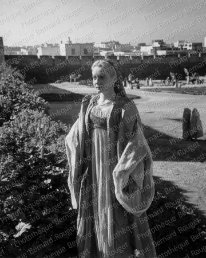 Tournage Othello, Safi 1950 Suzanne Cloutier dans le rôle de Desdémone.