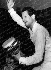 Le chanteur Salim Halali.