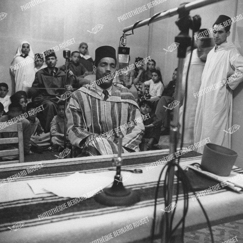 Chanteur à Radio Tanger Internationale qui fut créée par Herbert Rutledge Southworth, 1947.