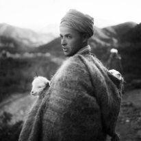 Berger de la vallée de l'Ourika. © Photothèque Bernard Rouget /Adagp, Paris